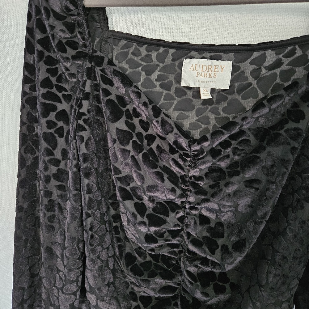 Audrey Parks Black Velvet Heart Mesh Ruched Crop Top XL Long Sleeve Romantc Goth - Picture 3 of 6